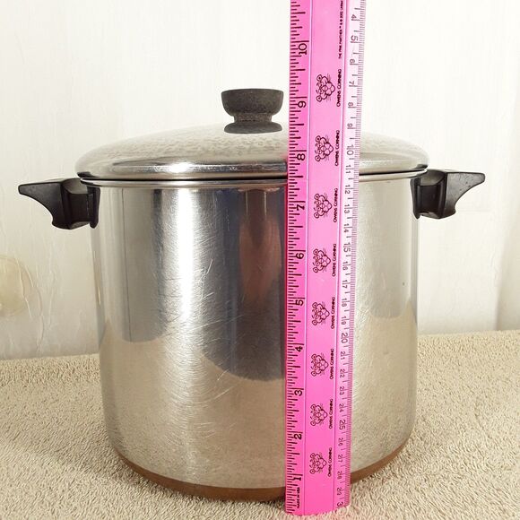 Revere Ware 6 Qt (8qt?) Stock Pot + Lid, 1801 Copper Bottom on Stainless vintage - Picture 2 of 13